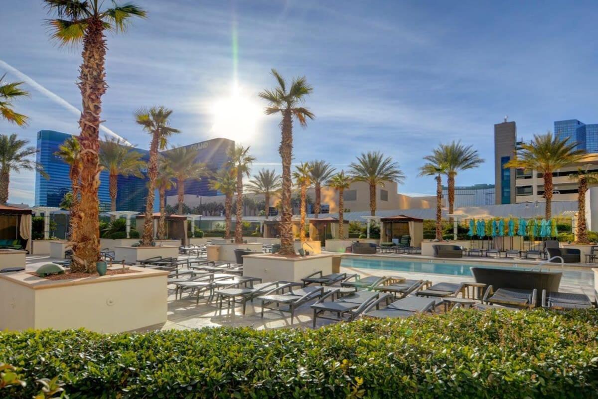 Mgm Signature-24-709 Strip View Jacuzzi Studio Las Vegas Eksteriør billede